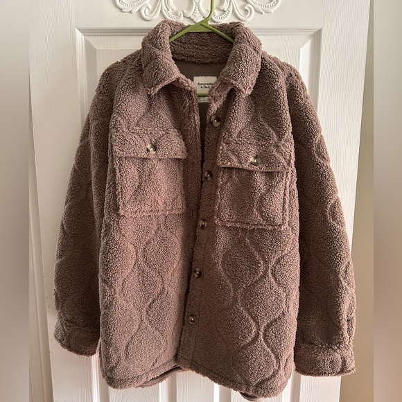 Abercrombie Sherpa Shacket - Picture 1 of 3